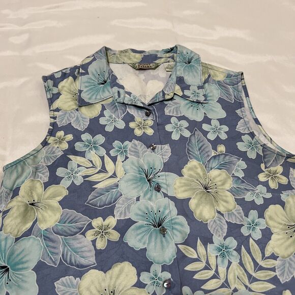 2 Tommy Bahama 100% SILK Sleeveless Hawaiian Shirt Floral Tropical Button S - Picture 13 of 16